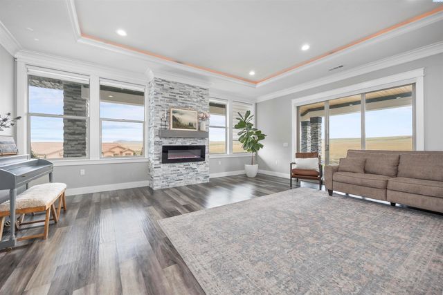 33812 Cantera Street, Kennewick, WA 99338