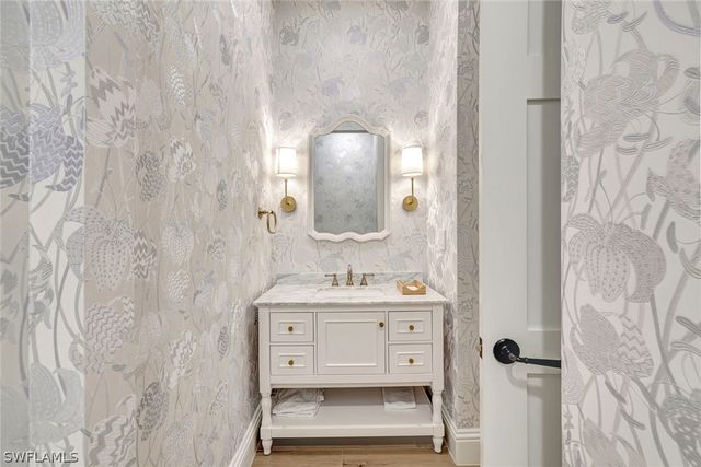 6849 Grenadier BLVD 105, Naples, FL 34108