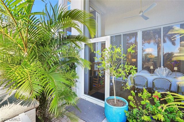 6849 Grenadier BLVD 105, Naples, FL 34108