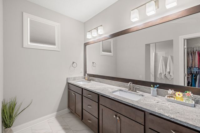 3910 Wildwood Court, Waukee, IA 50263