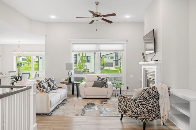 3910 Wildwood Court, Waukee, IA 50263