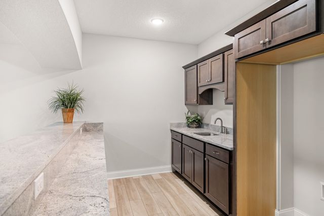 3910 Wildwood Court, Waukee, IA 50263