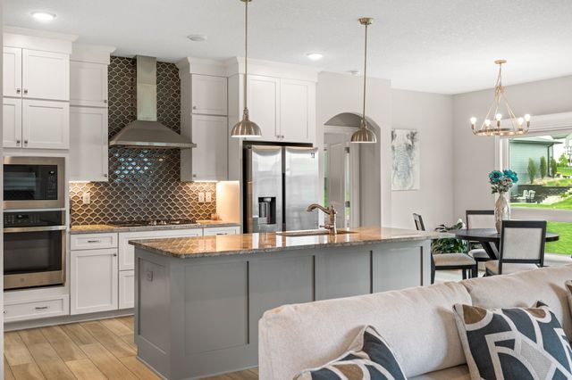 3910 Wildwood Court, Waukee, IA 50263