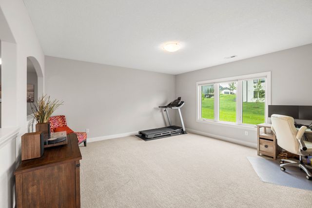 3910 Wildwood Court, Waukee, IA 50263