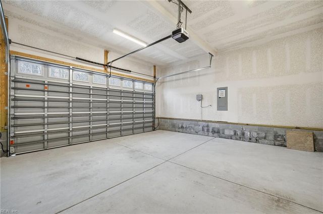 2029 Shipyard RD, Chesapeake, VA 23323