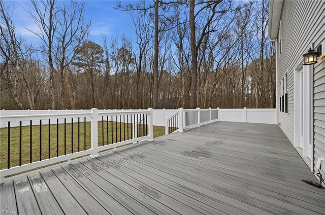 2029 Shipyard RD, Chesapeake, VA 23323