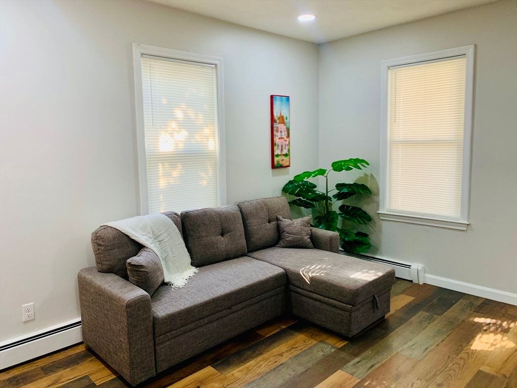 400 Charles 2, Malden, MA 02148