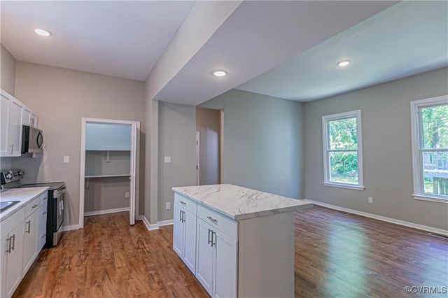 2008 2nd Ave, Richmond, VA 23222