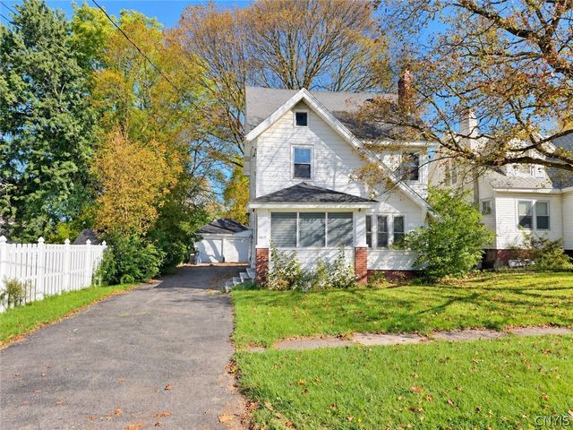 1317 Northcliffe Road, Syracuse, NY 13206