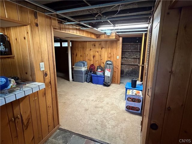 1317 Northcliffe Road, Syracuse, NY 13206