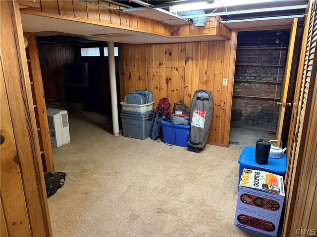 1317 Northcliffe Road, Syracuse, NY 13206