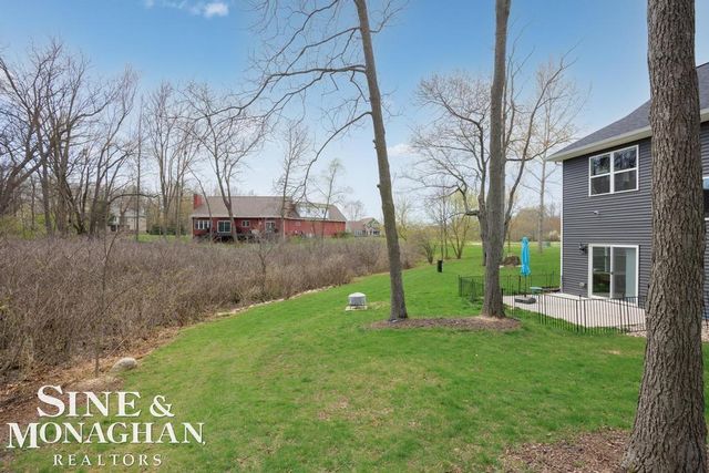 2285 White Hawk Trl Road, Marion Twp, MI 48843