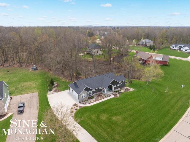 2285 White Hawk Trl Road, Marion Twp, MI 48843