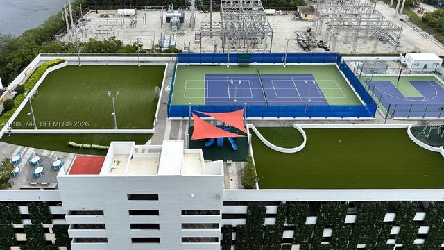 16385 Biscayne Blvd 2304, North Miami Beach, FL 33160