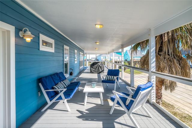 12903 Buccaneer Parkway, Freeport, TX 77541