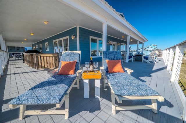 12903 Buccaneer Parkway, Freeport, TX 77541