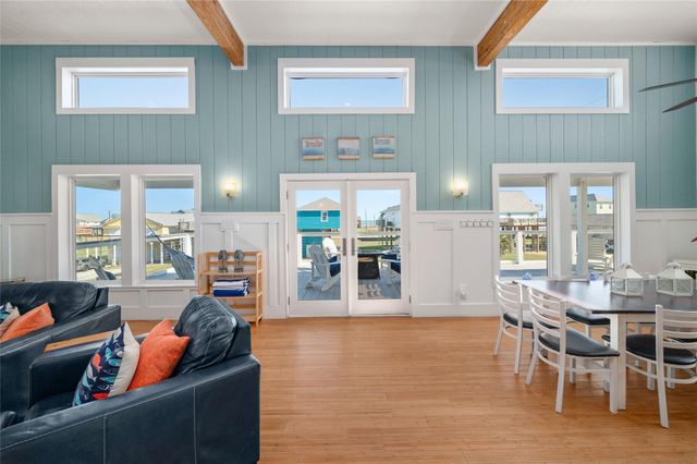 12903 Buccaneer Parkway, Freeport, TX 77541