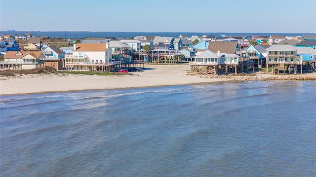 12903 Buccaneer Parkway, Freeport, TX 77541