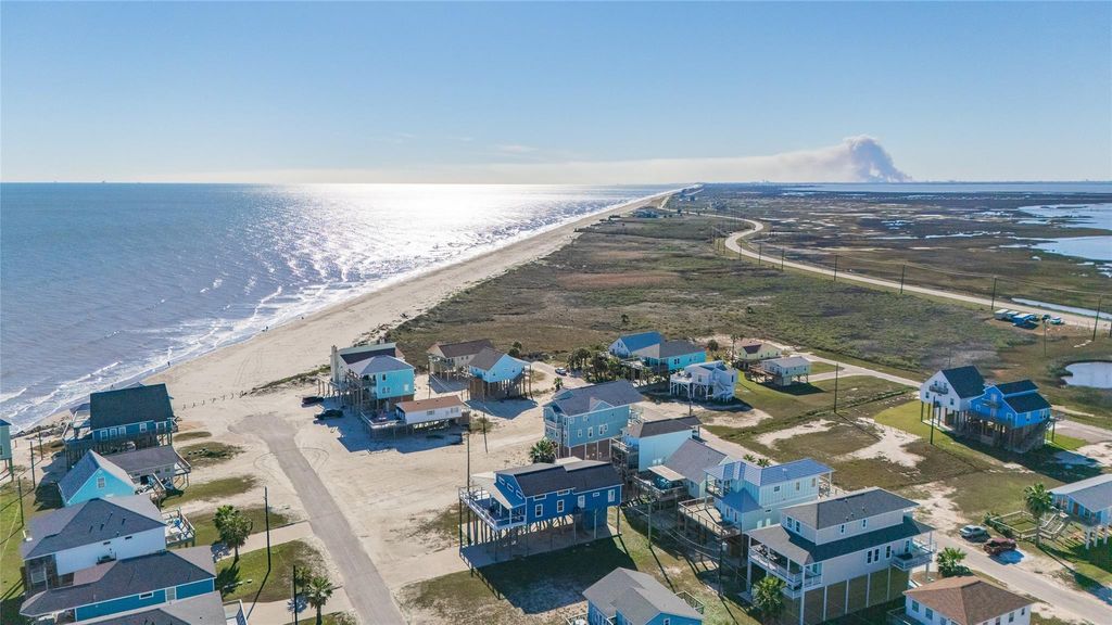 12903 Buccaneer Parkway, Freeport, TX 77541