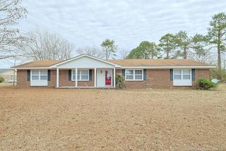 2879 County Line Rd, Saint Pauls, NC 28384