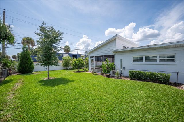 1211 HUNT AVENUE, Lakeland, FL 33801
