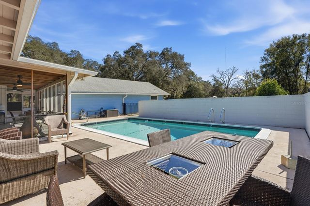 1500 W FRENCH AVENUE, Orange City, FL 32763