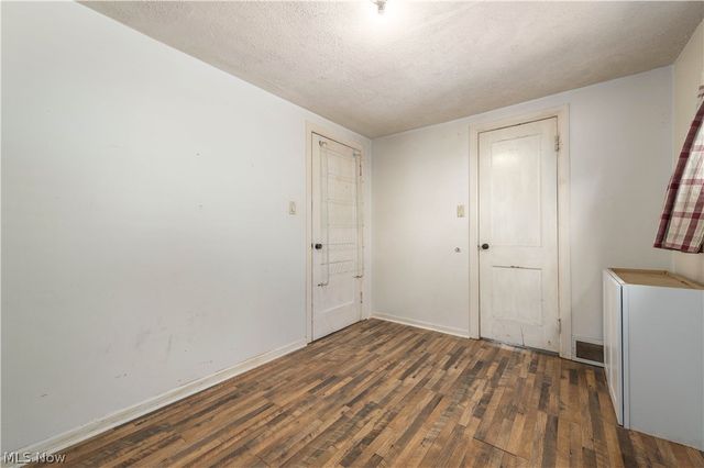 258 Vineyard Road, Avon Lake, OH 44012