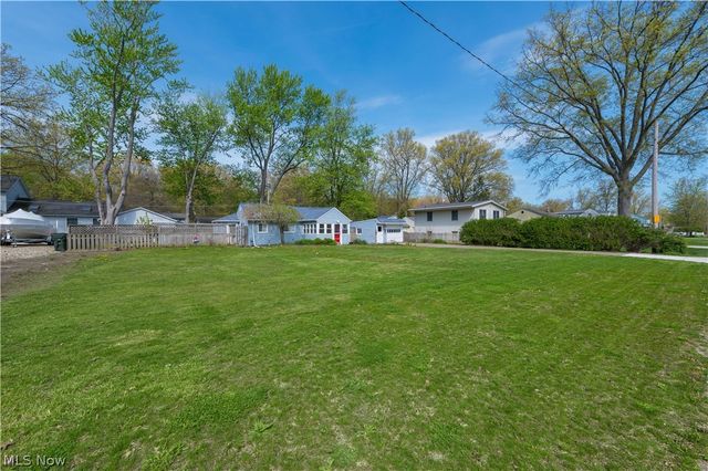 258 Vineyard Road, Avon Lake, OH 44012
