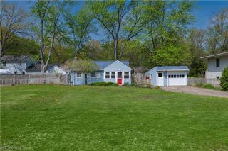 258 Vineyard Road, Avon Lake, OH 44012