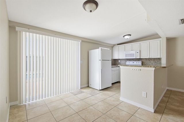 6810 TUTTLE STREET, Tampa, FL 33634