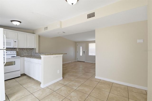 6810 TUTTLE STREET, Tampa, FL 33634