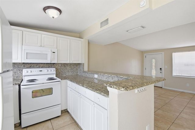 6810 TUTTLE STREET, Tampa, FL 33634