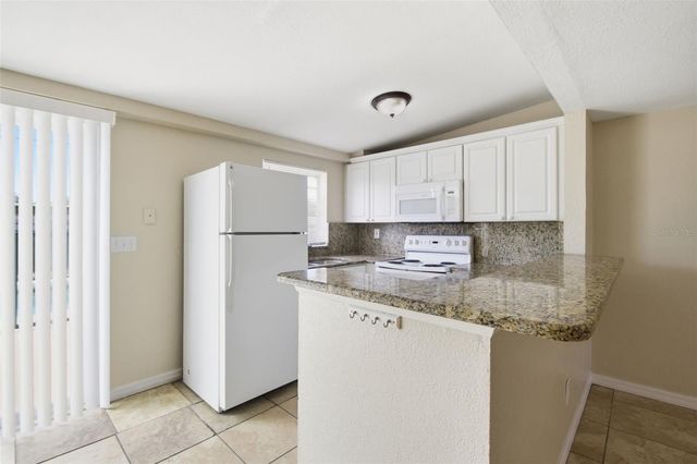 6810 TUTTLE STREET, Tampa, FL 33634