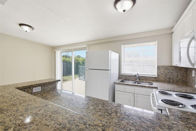 6810 TUTTLE STREET, Tampa, FL 33634