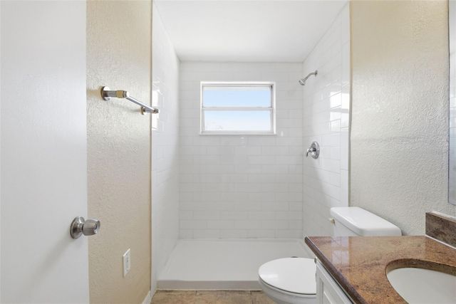 6810 TUTTLE STREET, Tampa, FL 33634