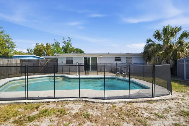 6810 TUTTLE STREET, Tampa, FL 33634