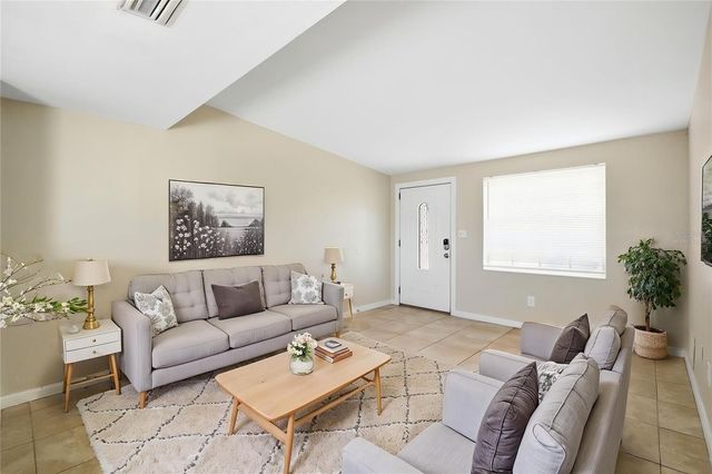 6810 TUTTLE STREET, Tampa, FL 33634