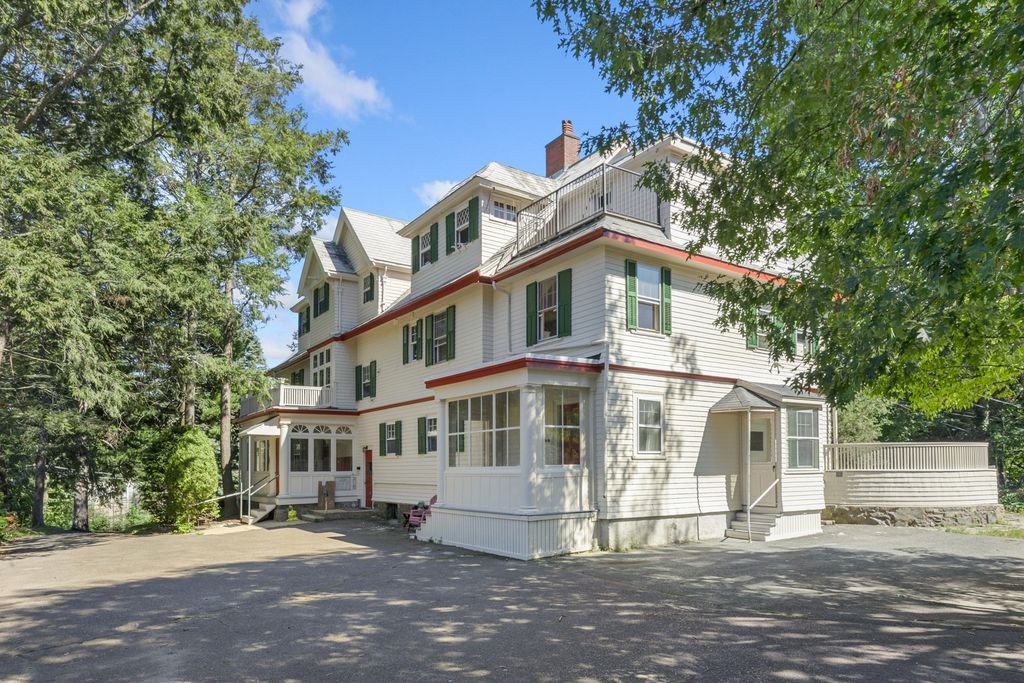 56 Vinton Street 3, Melrose, MA 02176