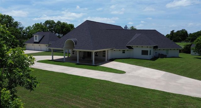 4726 Gainsborough Drive, Brookshire, TX 77423