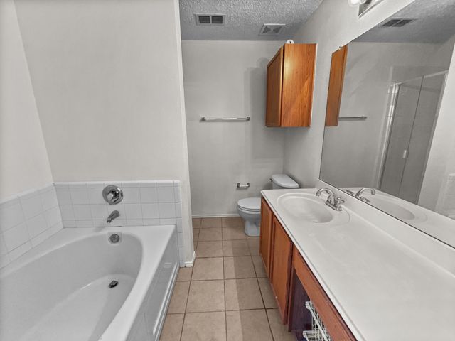 1571 Thornhill Lane, Little Elm, TX 75068