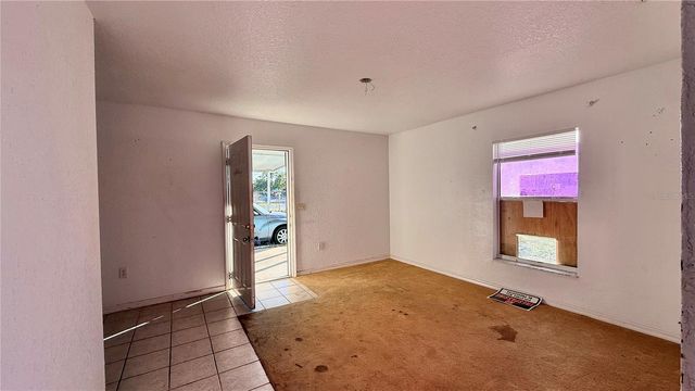 1318 TEMPLE CIRCLE, Haines City, FL 33844