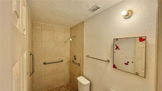 1318 TEMPLE CIRCLE, Haines City, FL 33844