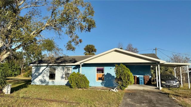 1318 TEMPLE CIRCLE, Haines City, FL 33844