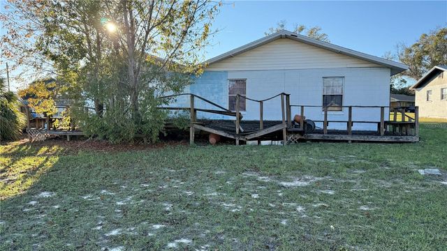 1318 TEMPLE CIRCLE, Haines City, FL 33844