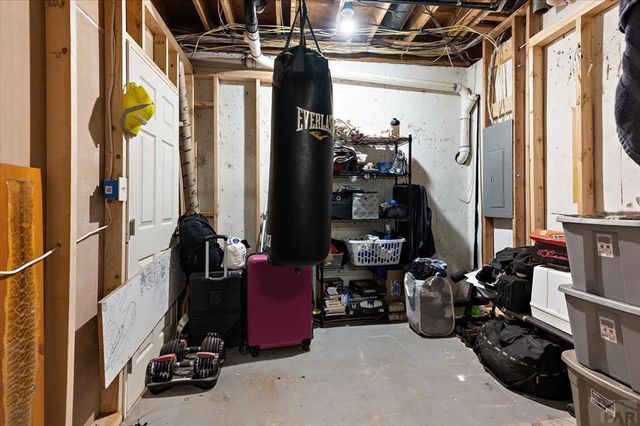 544 N Raymont Dr, Pueblo West, CO 81007