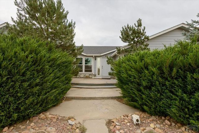 544 N Raymont Dr, Pueblo West, CO 81007