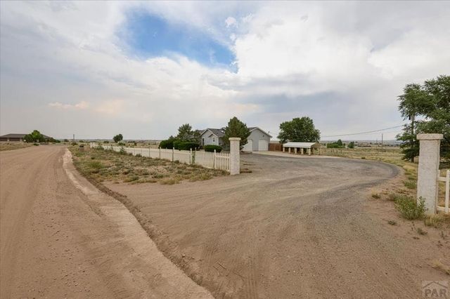 544 N Raymont Dr, Pueblo West, CO 81007
