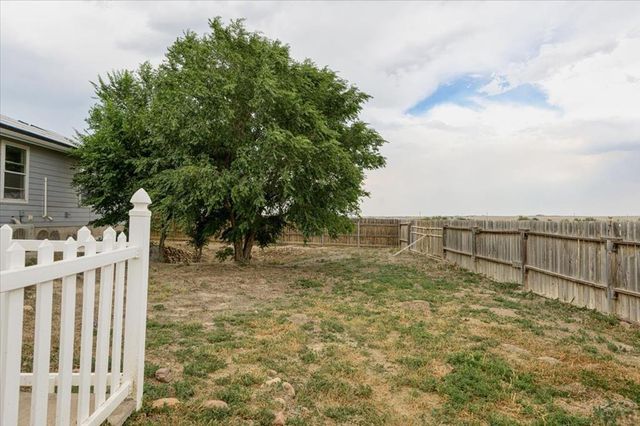 544 N Raymont Dr, Pueblo West, CO 81007