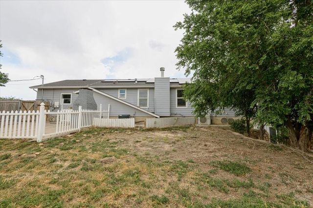 544 N Raymont Dr, Pueblo West, CO 81007