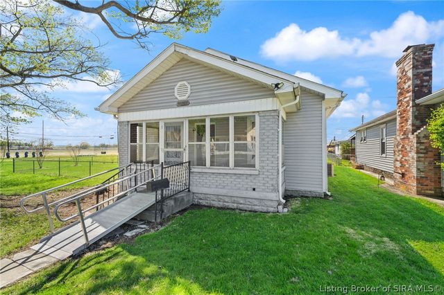 223 Virginia Avenue, Sellersburg, IN 47172